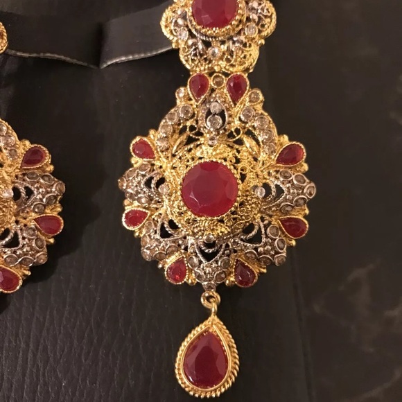 New without tag Indian Earrings - Picture 6 of 8